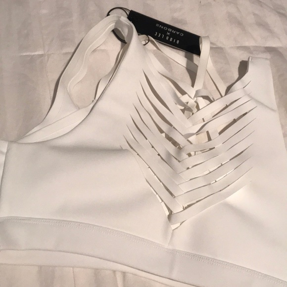 White sports bra - Picture 4 of 4